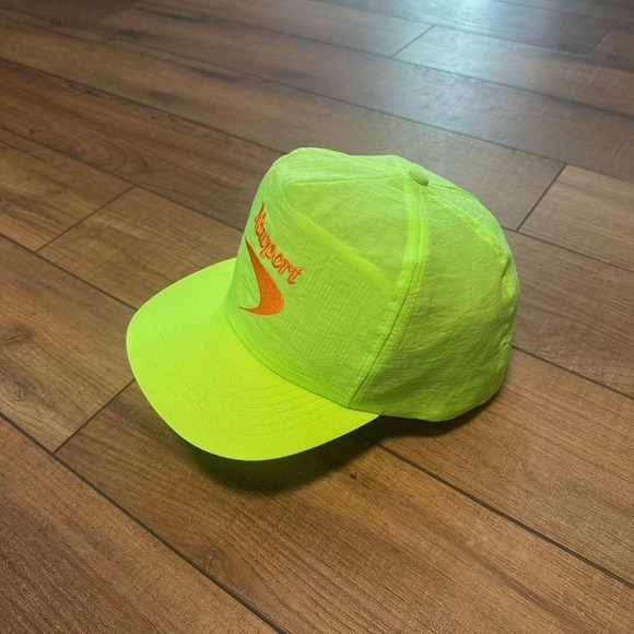 Vintage Newport highlighter yellow snapback‎ hat OSFM - Picture 3 of 8
